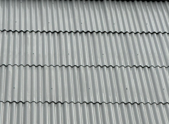 How to Choose a Solar Mounting System for Metal Roofs
